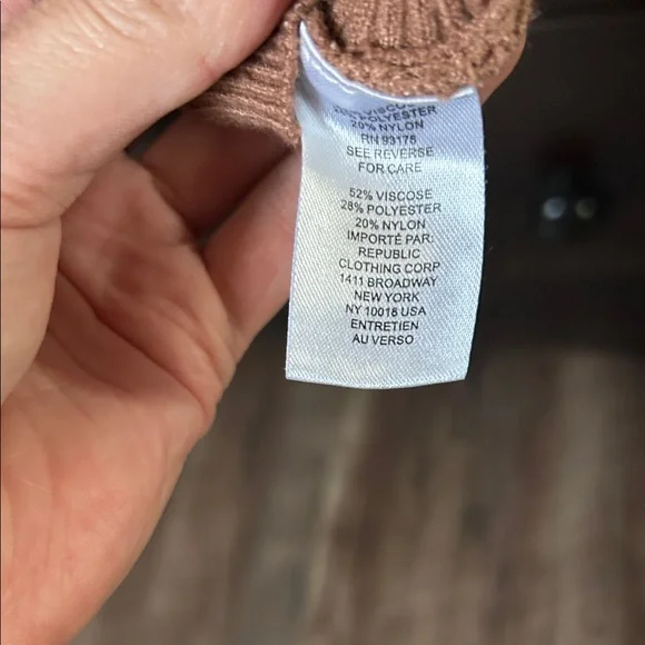 Tahari Camel Button-Up Women's Cardigan Very warm - Picture 7 of 7